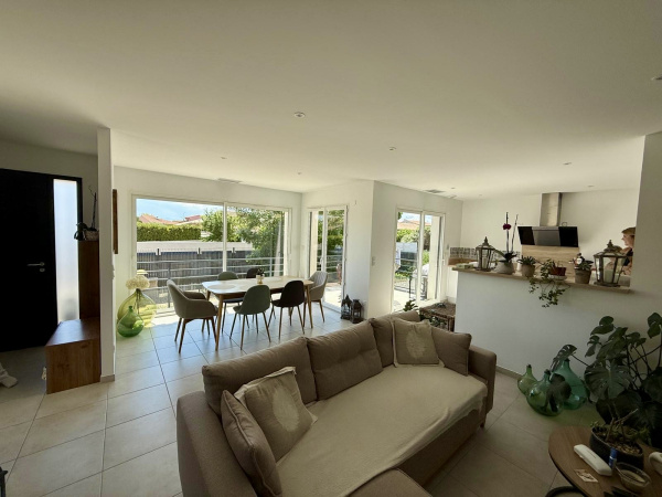 Offres de location Maison Claira 66530